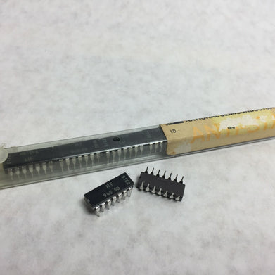 ITT 945-5D Integrated Circuits  Lot of 7 NOS