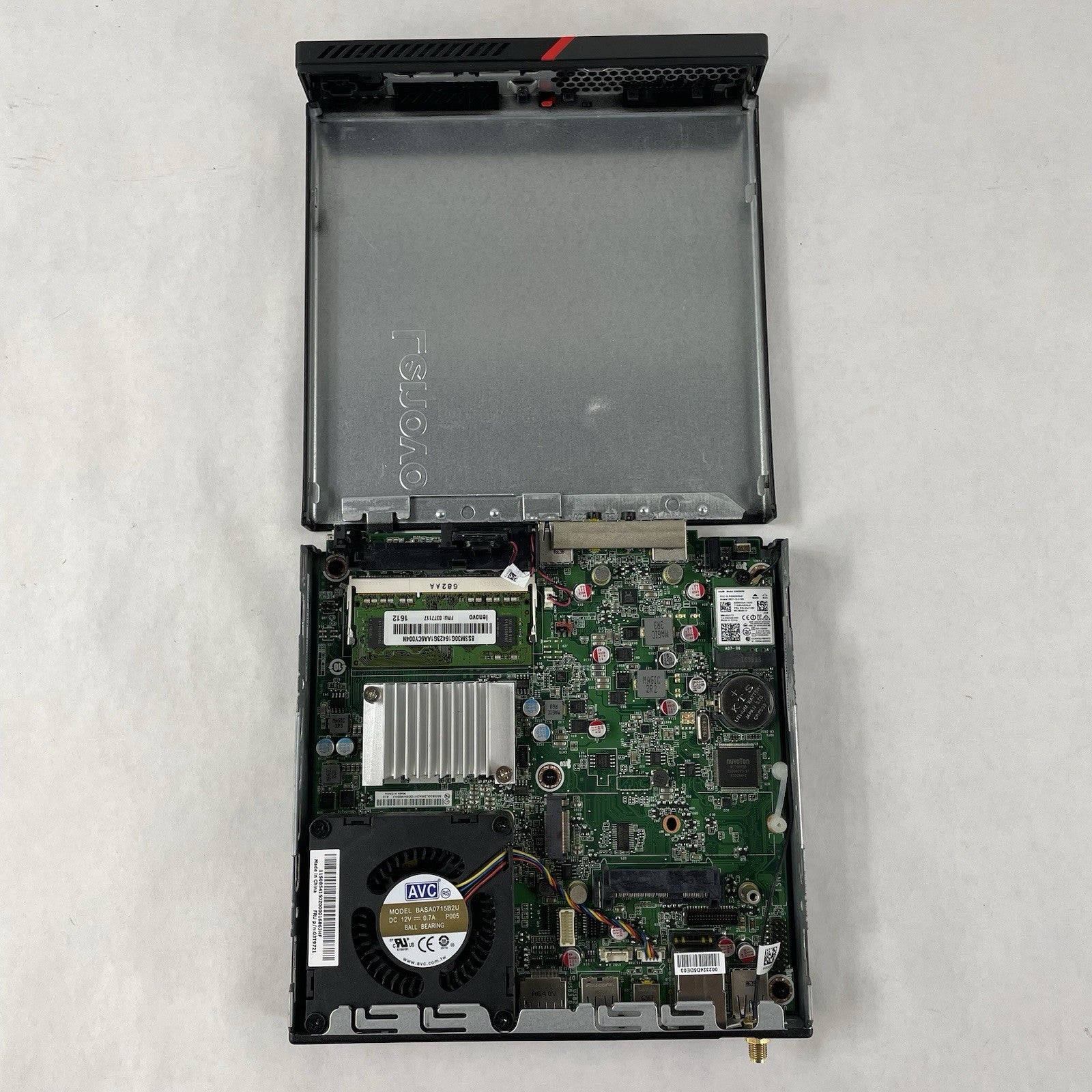 Lenovo ThinkCentre M600 Micro Pentium J3710 1.60 GHz 4 GB RAM No SSD/OS10