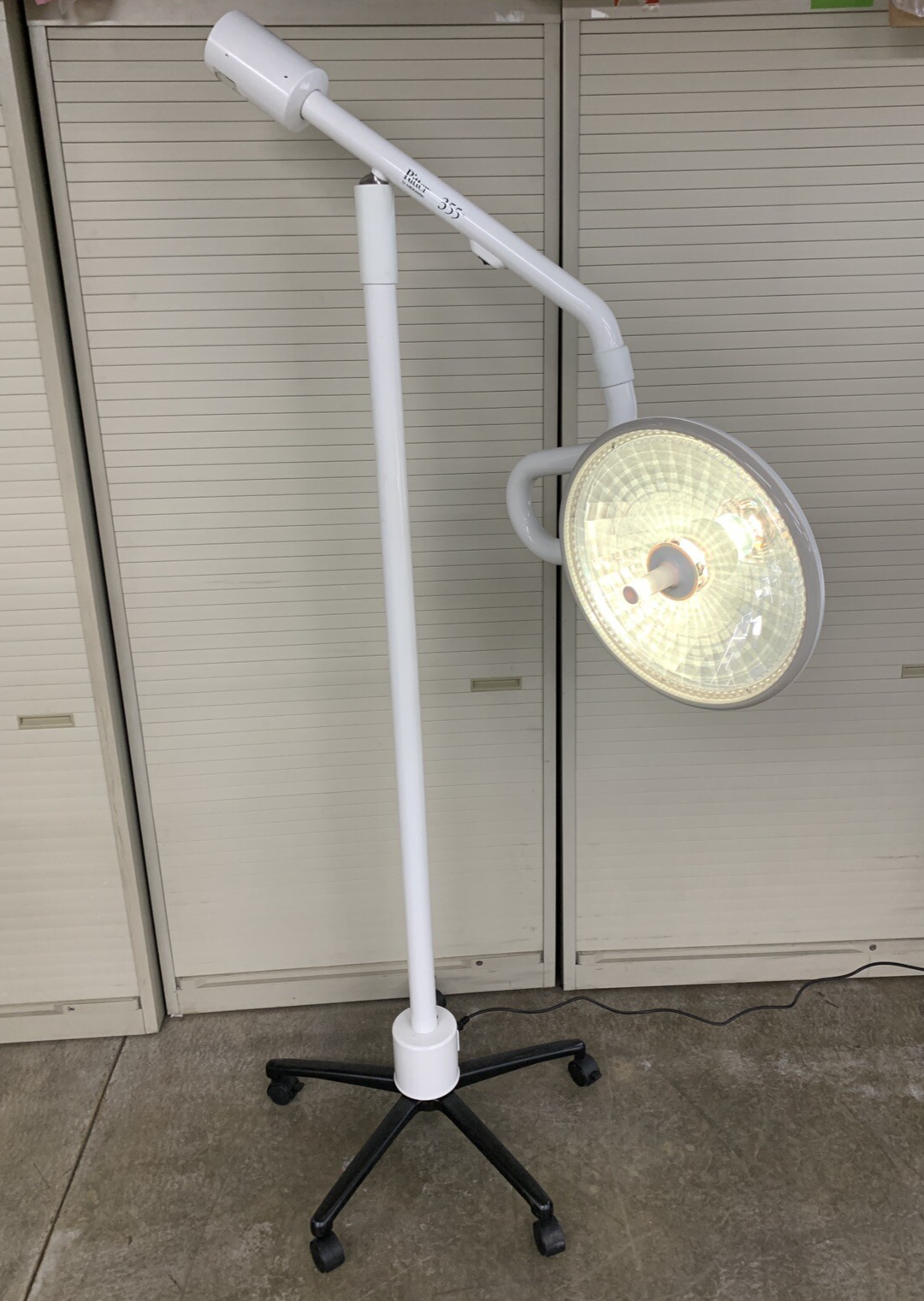 Midmark Ritter 355-022 Medical Exam Procedure Light Tested W/ Bulb and Cord