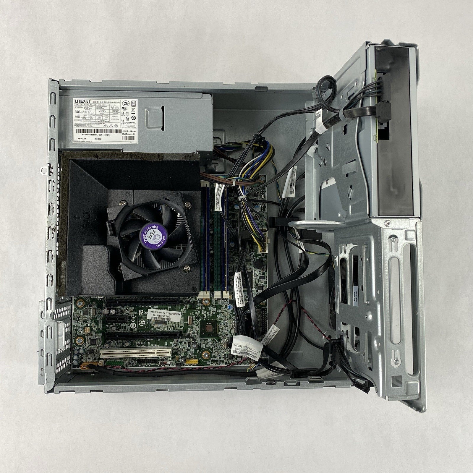 Lenovo ThinkCentre M93p DT Intel Core i5-4570 3.2GHz 8GB RAM No HDD No OS