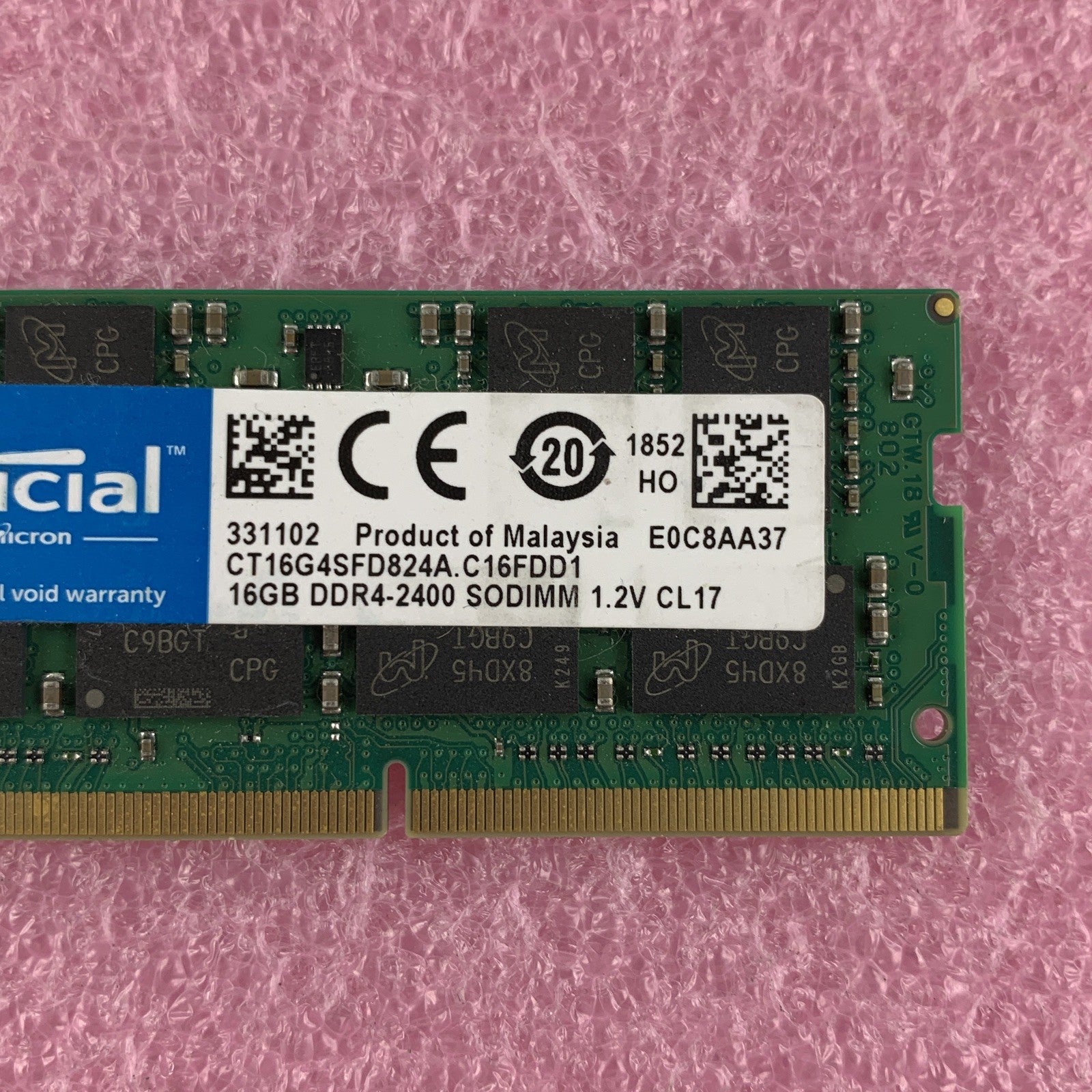 Crucial CT16G4SFD824A.C16FDD1 16 GB DDR4 240MHz PC4-19200 Laptop Memory RAM