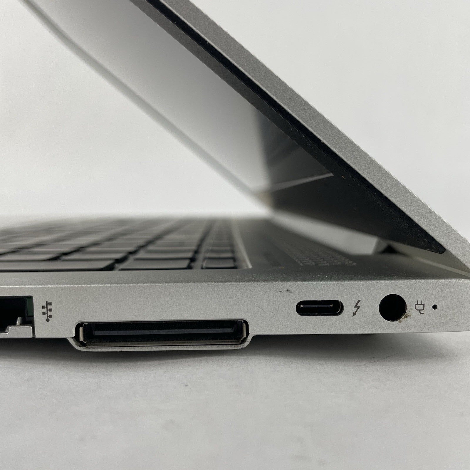 HP EliteBook 850 G6 15.6" i5-8365U 1.60 GHz 8 GB RAM No SSD/OS/AC - Bad USB8