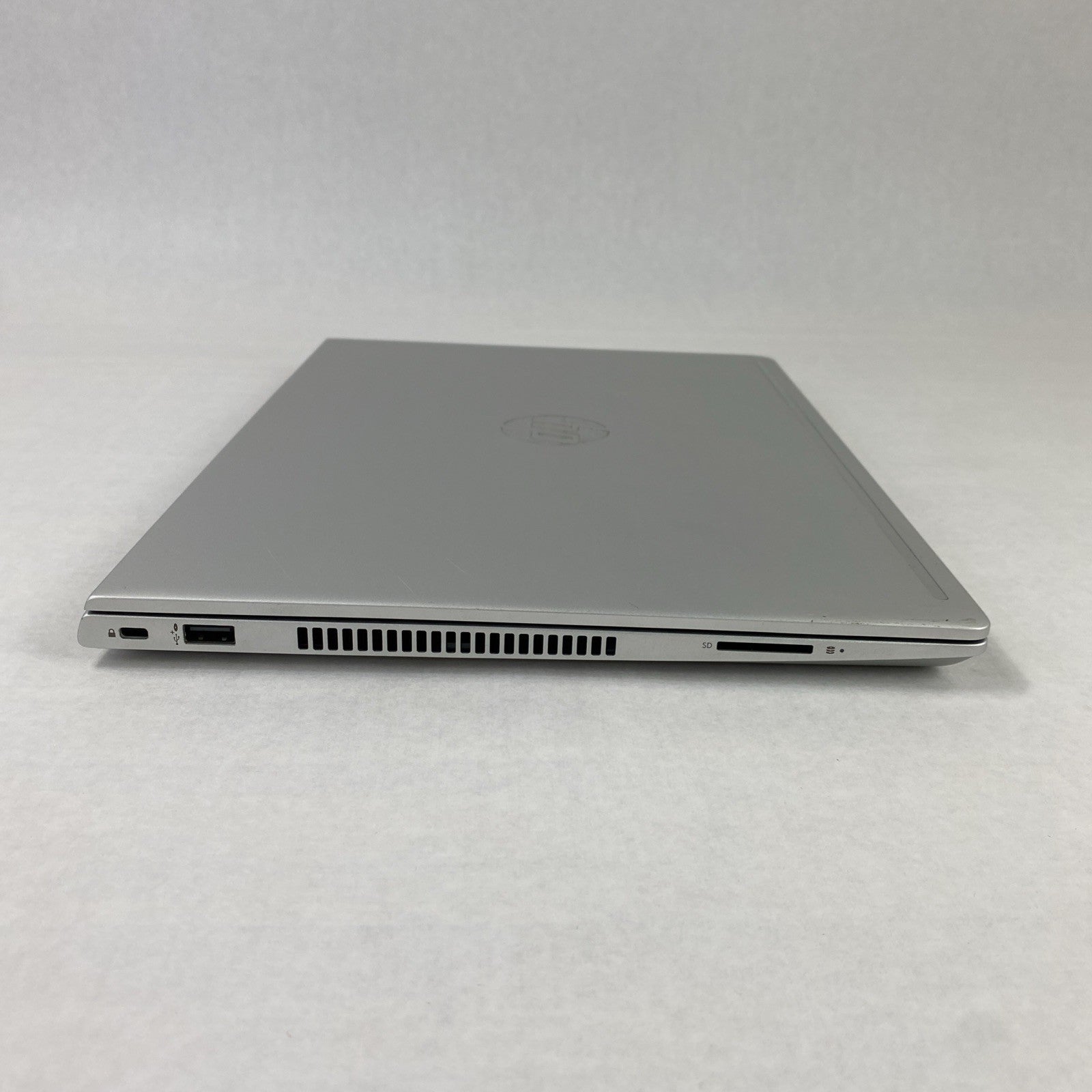 HP ProBook 440 G6 Intel Core i7-8565U 1.80 GHz 8 GB RAM 14.0" No HDD No OS