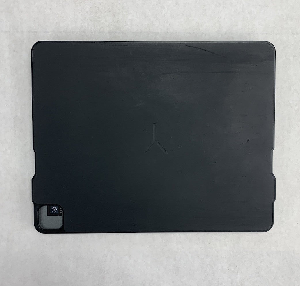 BRYDGE BRY603 11" iPad Pro Keyboard Case - Cracked Trackpad7
