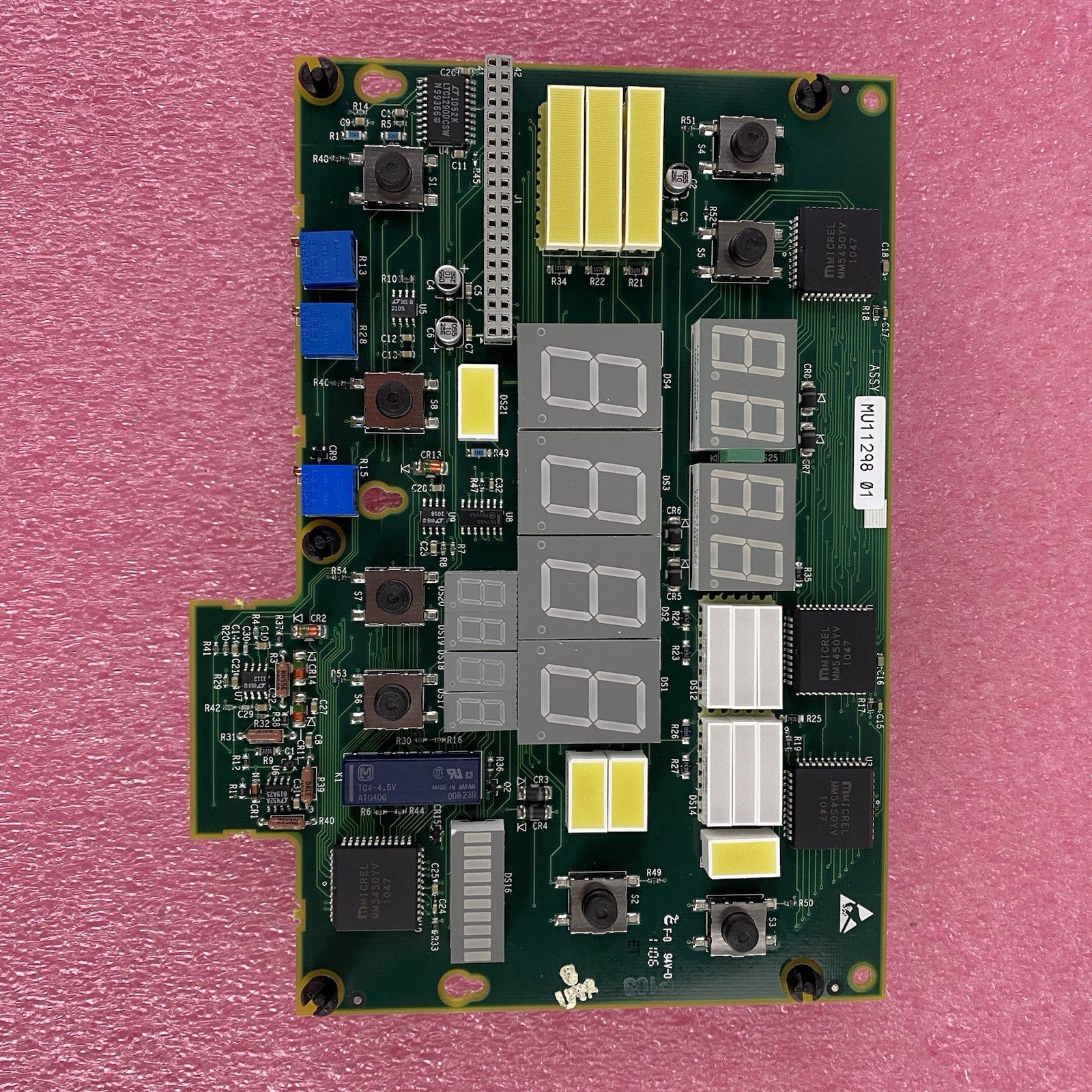 Hill Rom Drager Resuscitaire RW82VHA-1 Main LCD Control Board2