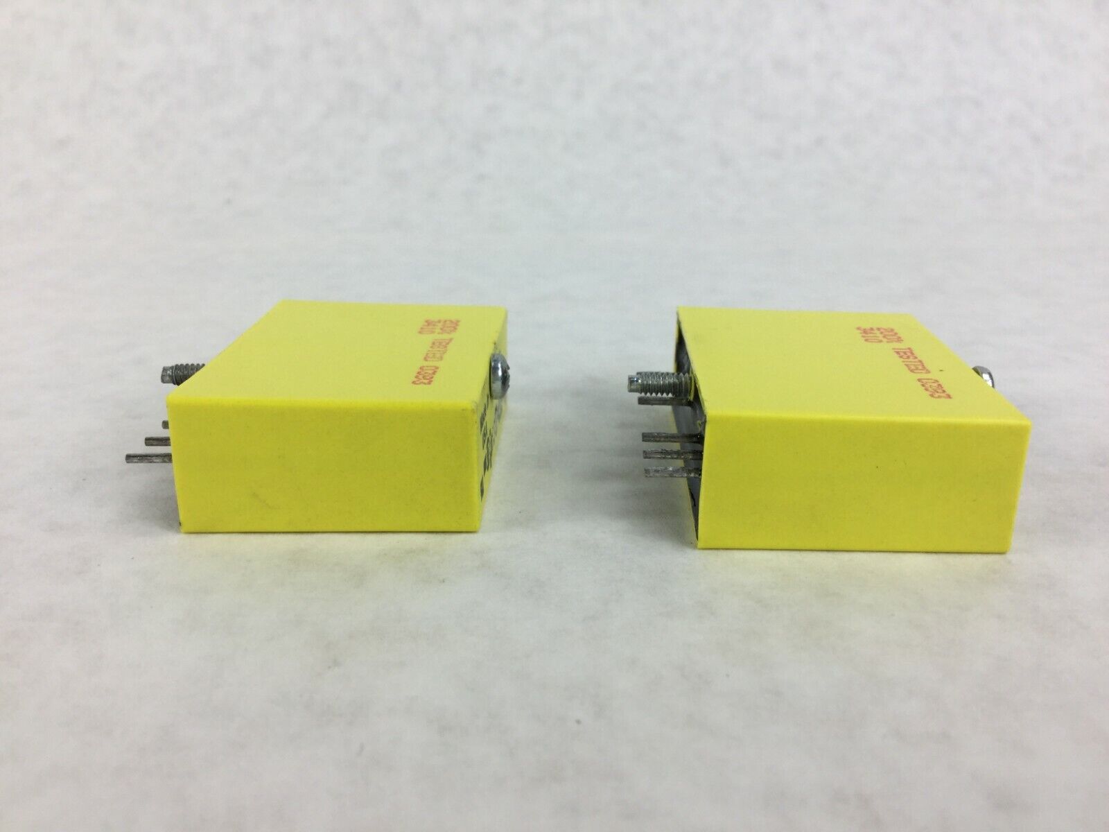 OPTO 22 IAC5 Relay Output Module  Lot of 2