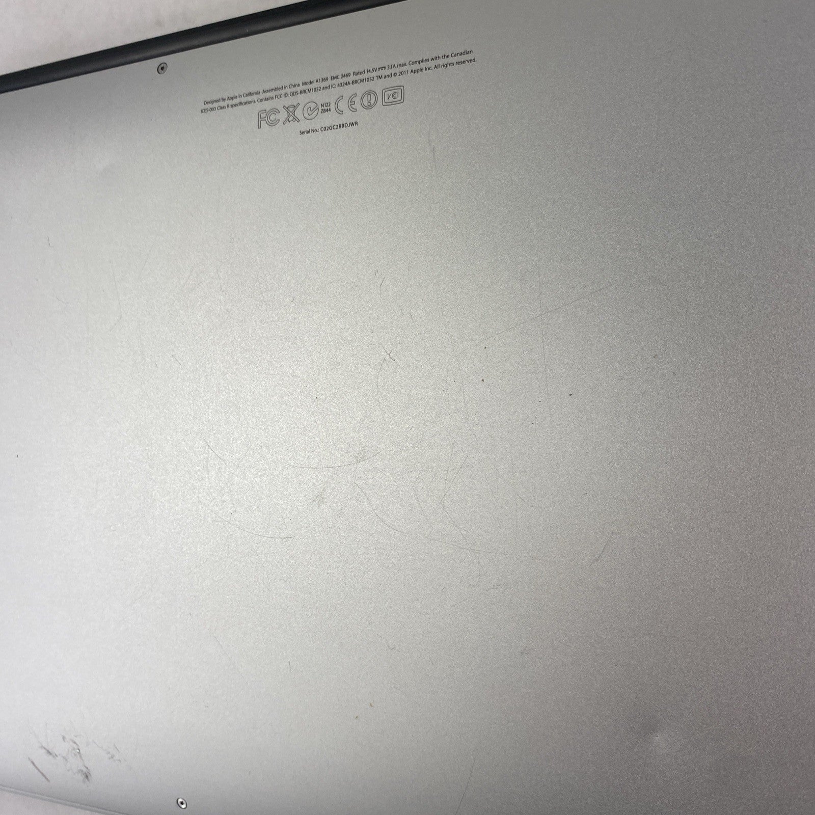 Apple A1369 MacBook Air 2011 13" 1.8Ghz i7 4GB RAM 250GB SSD os10.13.6 969Cycles
