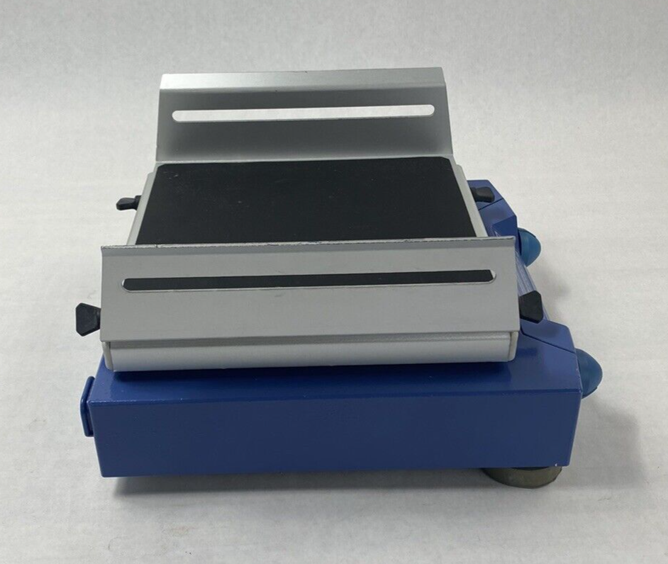IKA KS 130 B S1 Low Profile Orbital Laboratory Shaker Power Tested No Power Cord