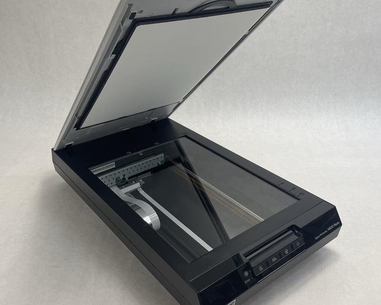 Epson Perfection V600 Photo Flatbed Scanner J252A Tested