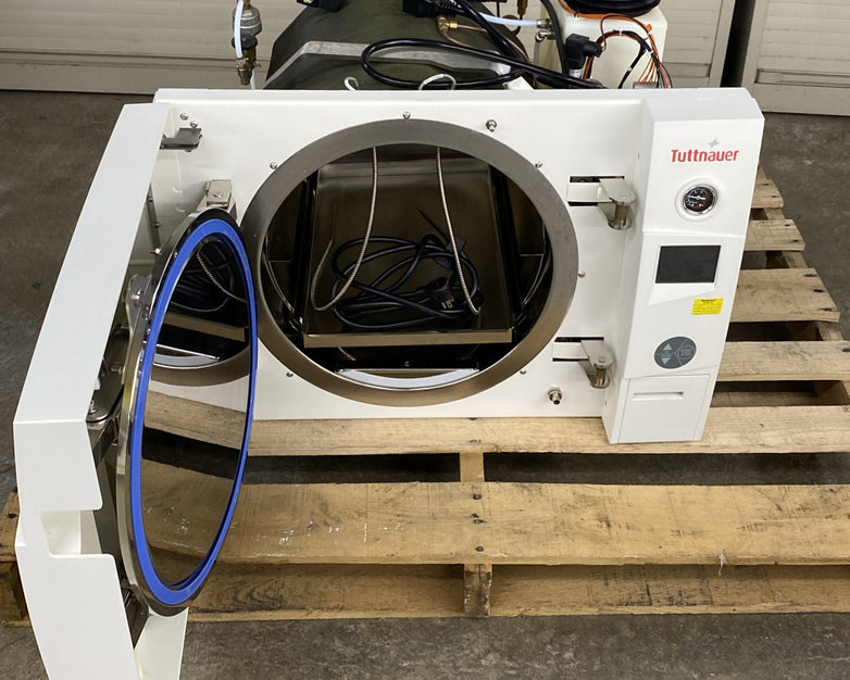Tuttnauer LABSCI 15L Benchtop Autoclave Steam Sterilizer