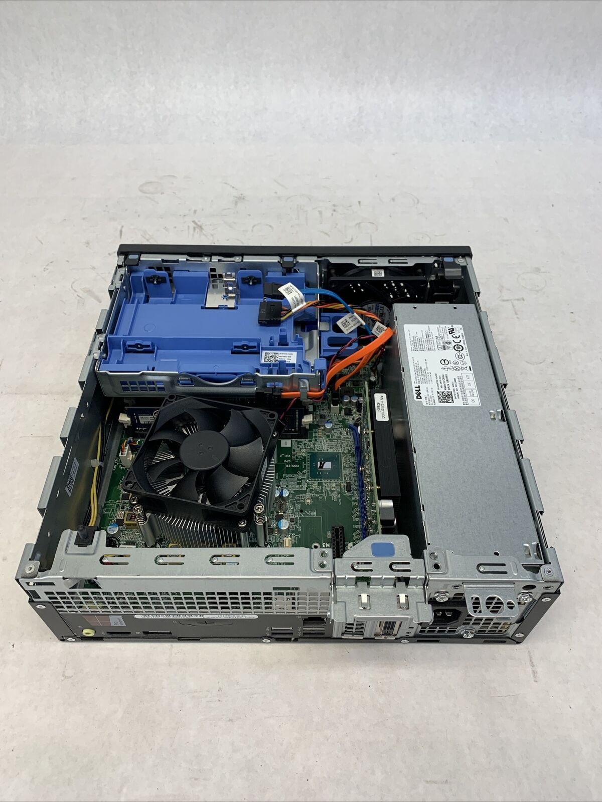 Dell Optiplex 3040 SFF Intel Core i5-6500 3.2GHz 8GB RAM No HDD No OS