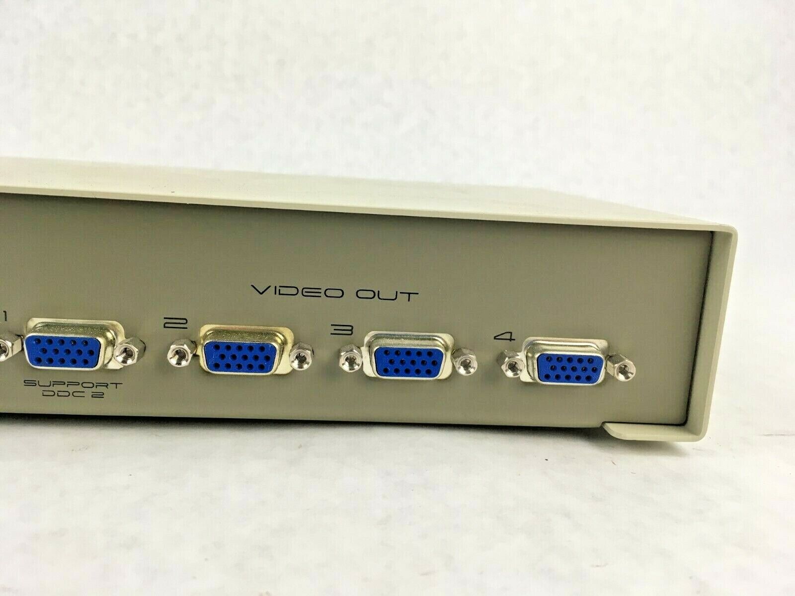 Aten VS-104 VGA Splitter Separator 250 MHz