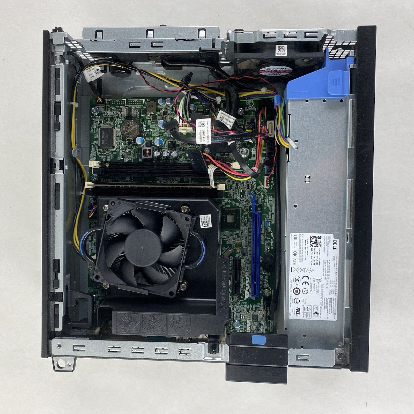 Dell OptiPlex 7020 SFF Intel Core i5-4590 3.3GHz 1x4GB RAM No HDD No OS10