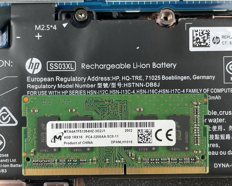 HP mt45 14" Ryzen 3 Pro 3300U 2.10 GHz 4 GB RAM No SSD/OS/AC - Key