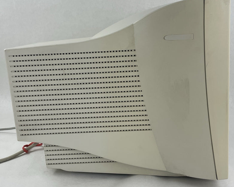 Gateway E7006  16 CRT VGA Computer Monitor Tested No Stand