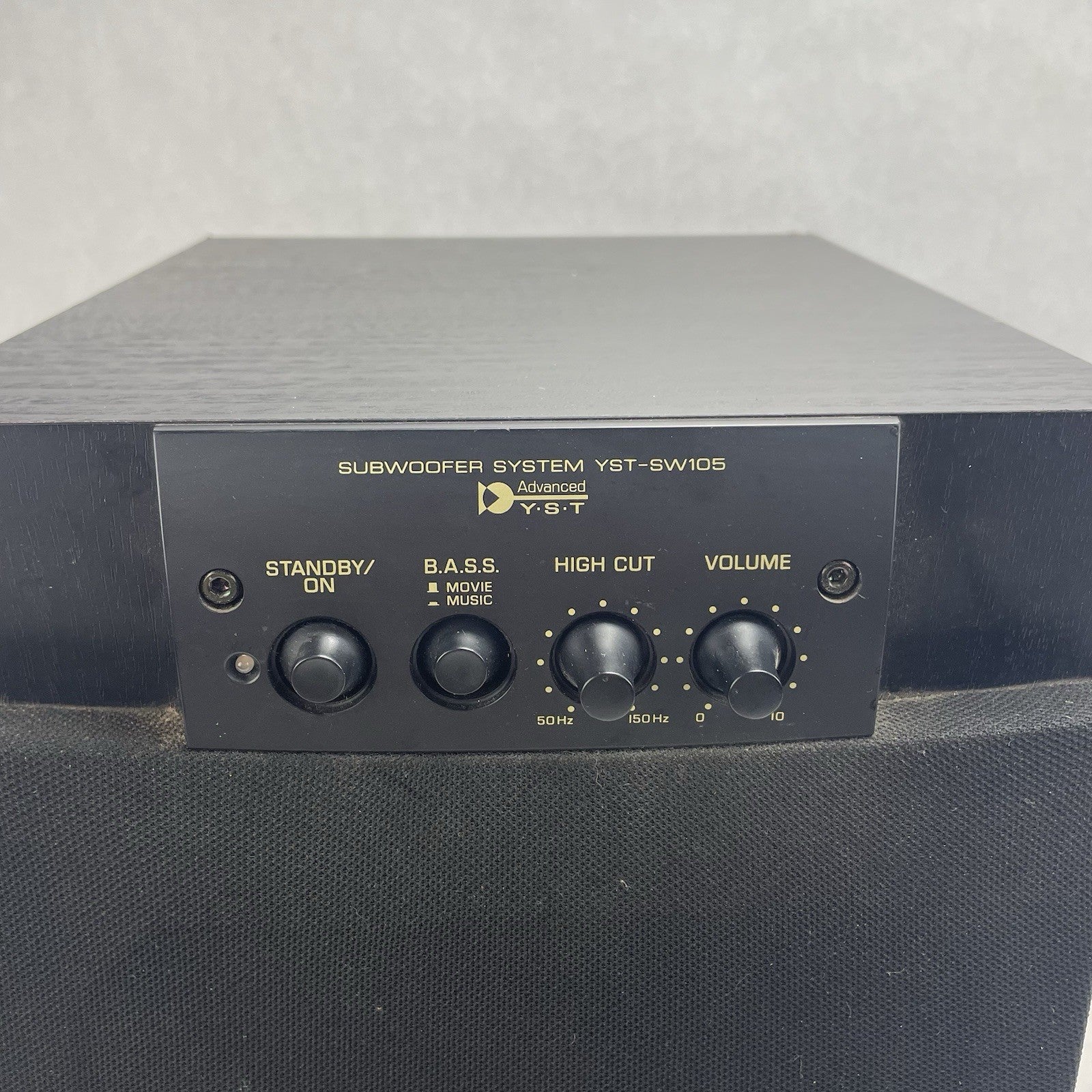 Yamaha YST-SW105 Powered Subwoofer 8" 80W Active Bass Speaker Home Theater2