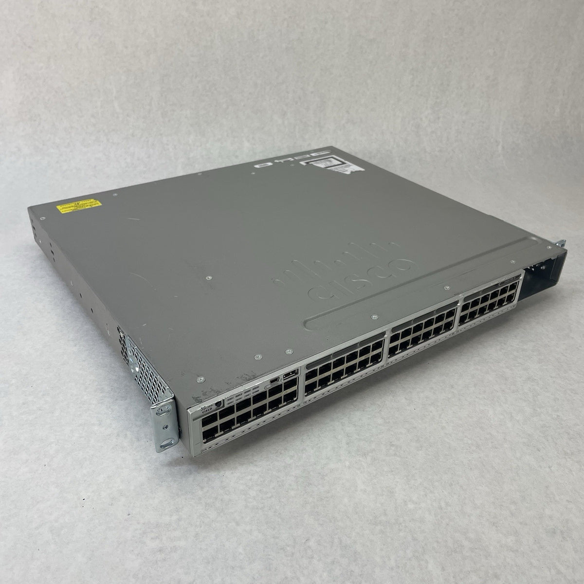 Cisco Catalyst WS-C3850-48T-S 48 Port 1X PSU Tested Reset0