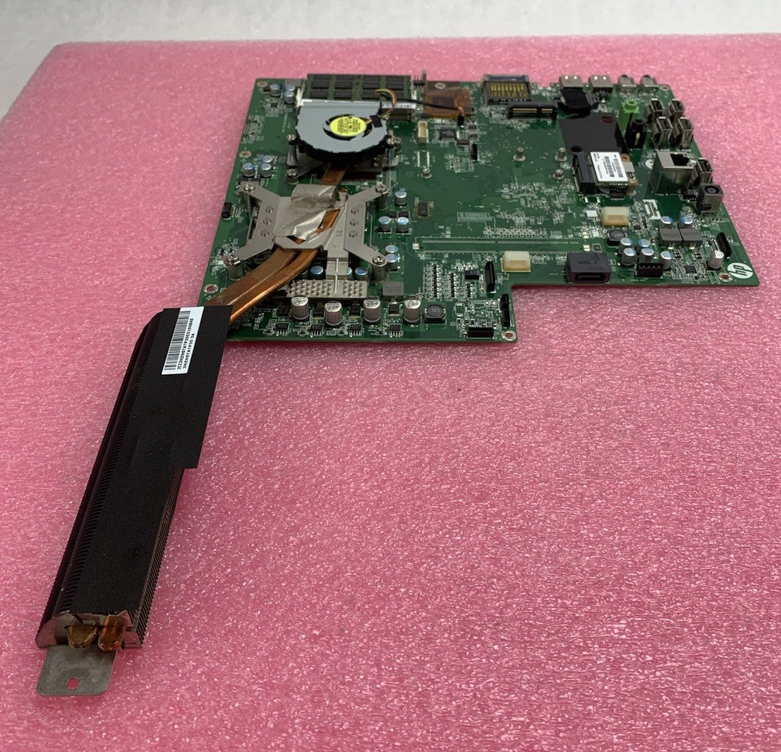 HP 200-5020 AIO Motherboard Intel Pentium Dual-Core E5400 2.7GHz 4GB RAM4
