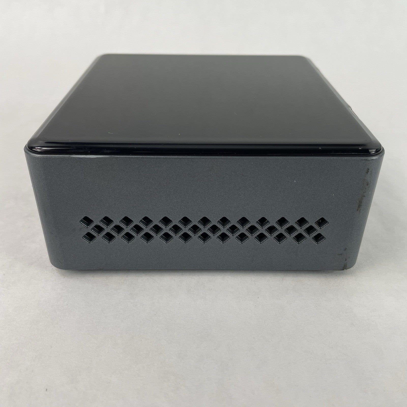 Intel NUC6CAY Micro Celeron J3455 1.50 GHz 8 GB RAM No SSD/OS/AC3