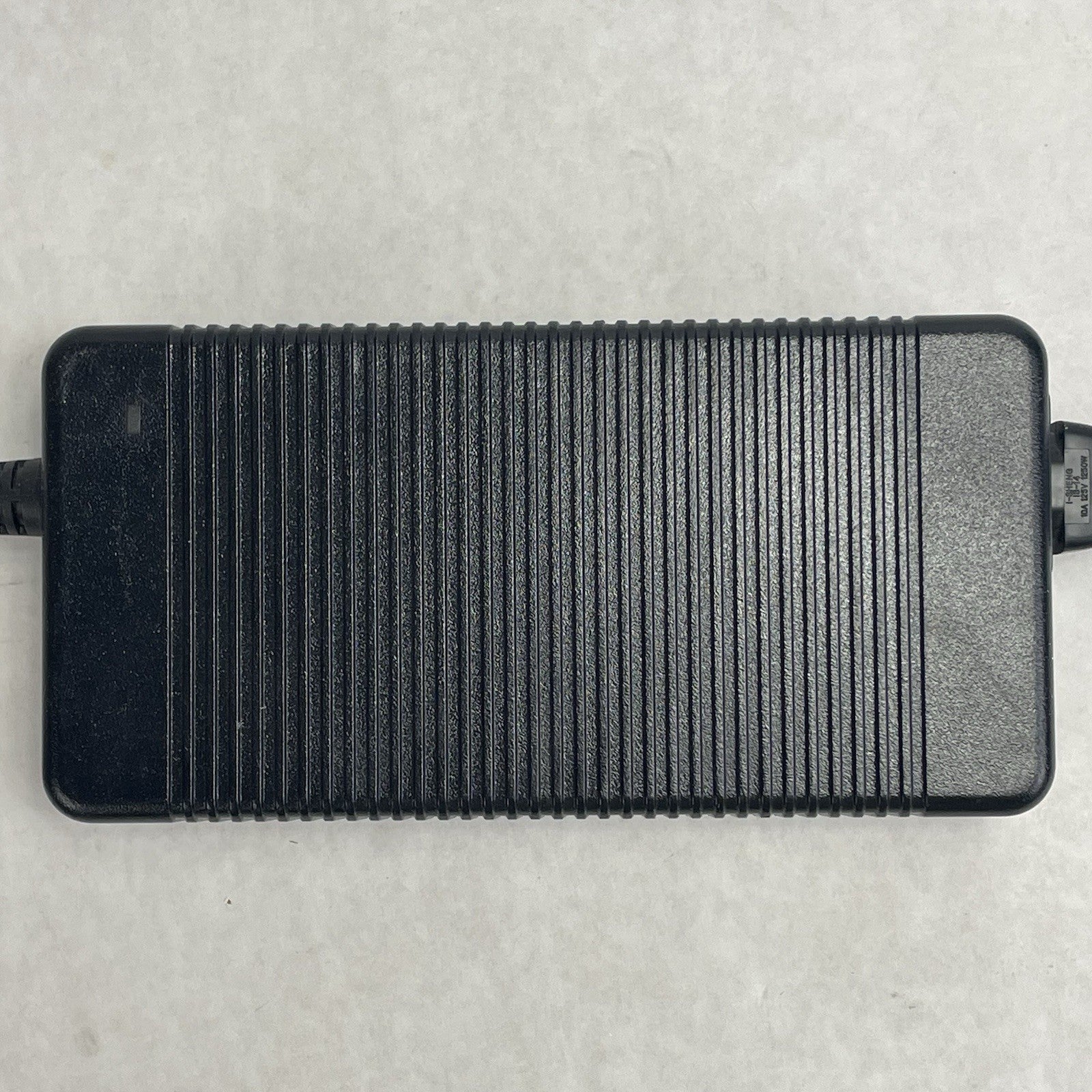 HP PA-1231-66HJ 19.5V 6.15A 7mm×5mm 120W AC Adapter Power Supply Lot of 5