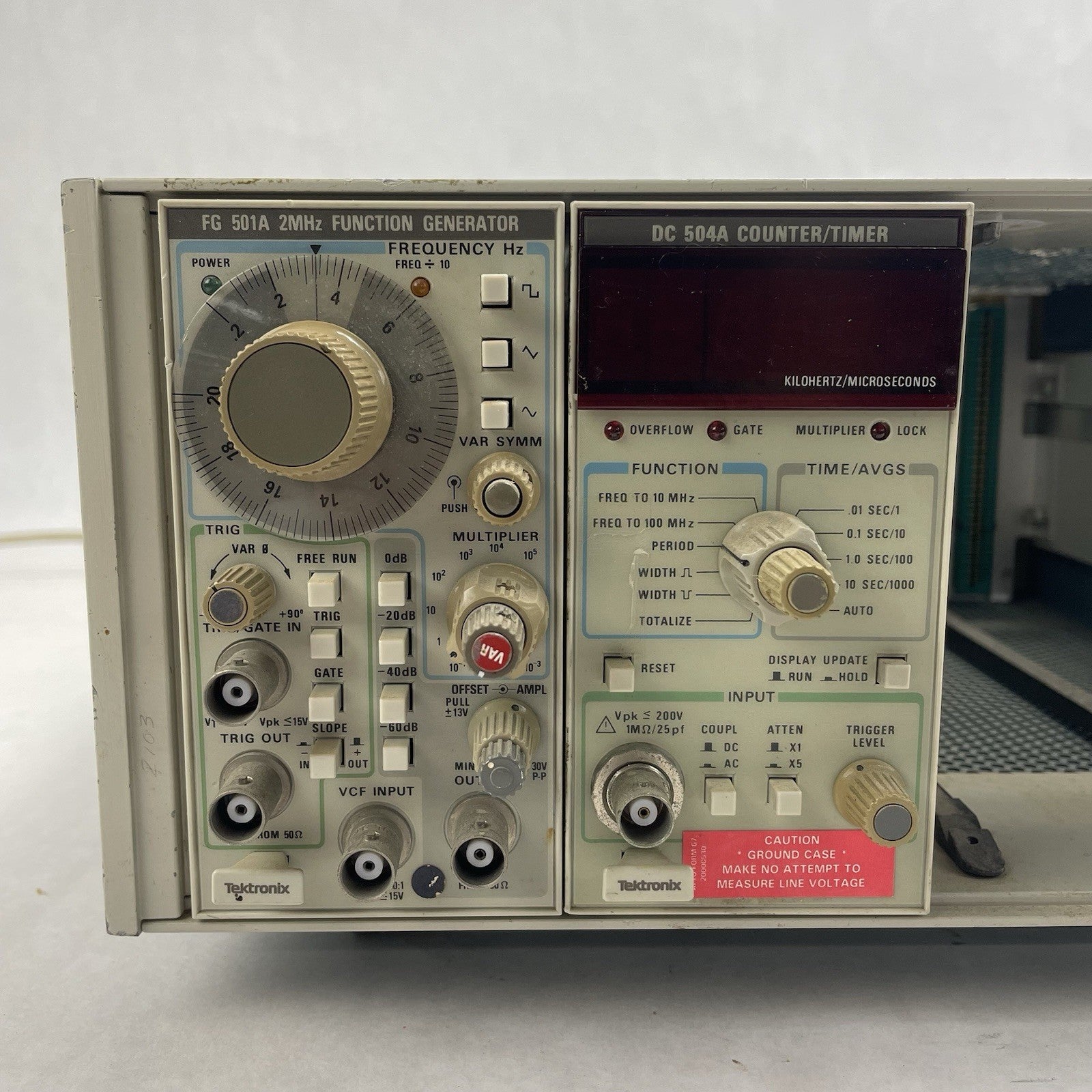 Tektronix DC504A and FG 501A Function Generator Counter / Timer Module For Parts2