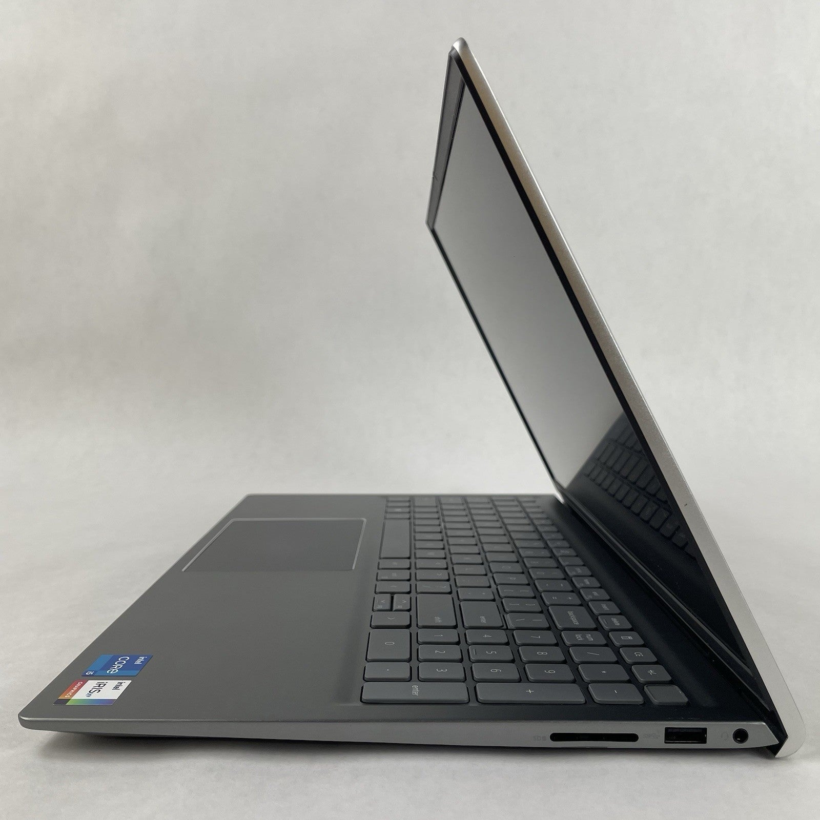 Dell Inspiron 15 5510 15.6" i5-11320H 3.20 GHz 8 GB RAM No SSD/OS/AC6