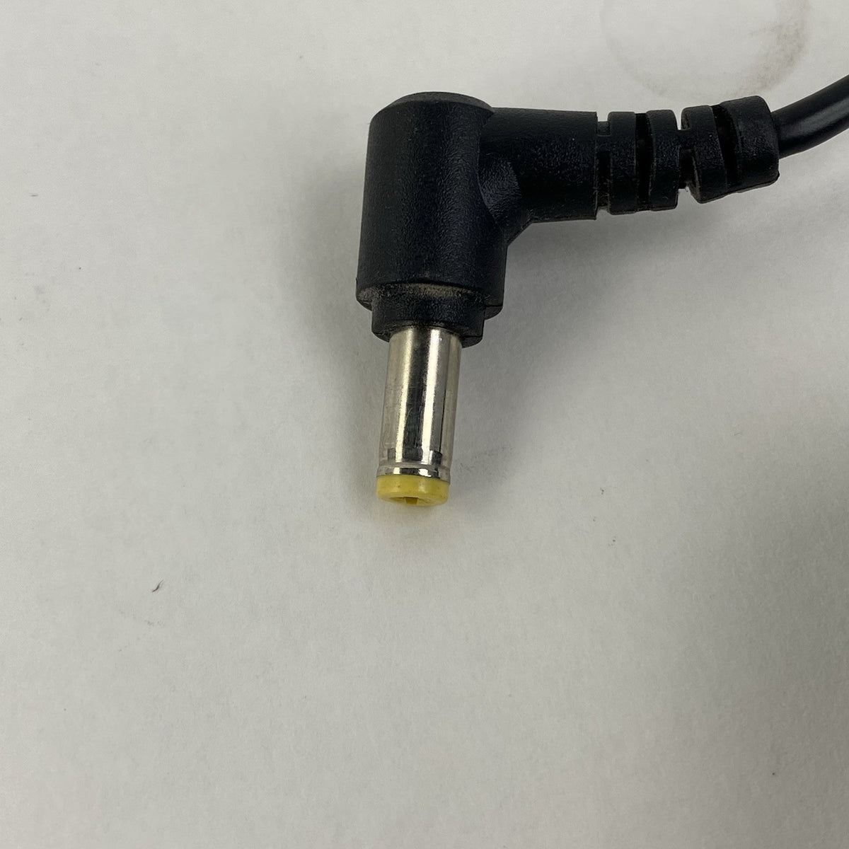 Lenovo PA-1650-52LC 65W 19V 3.42A Small Tip AC Adapter - Lot of 44