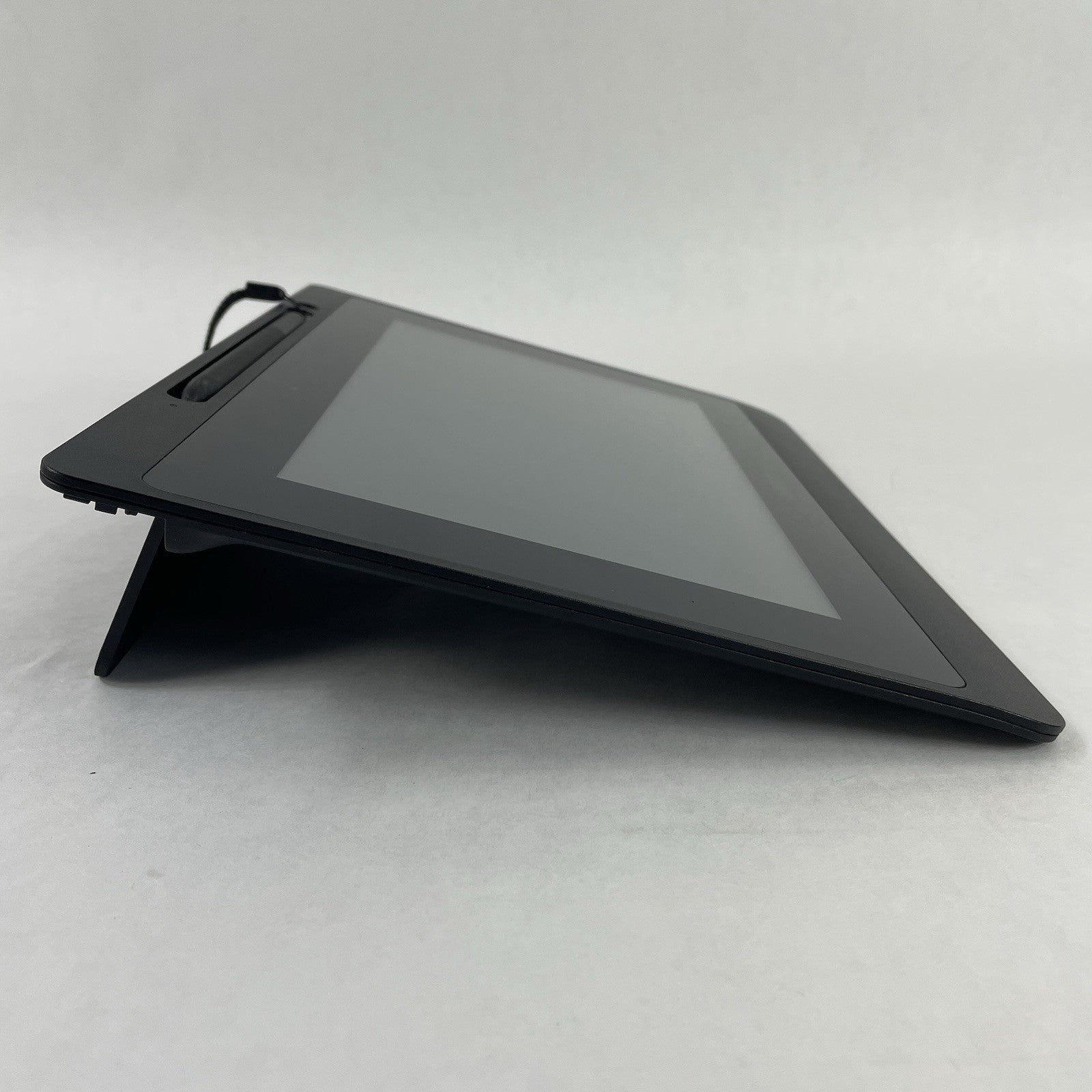 Wacom DTU-1141B 10.1" FHD Digitizer Interactive Pen Display Drawing Tablet5