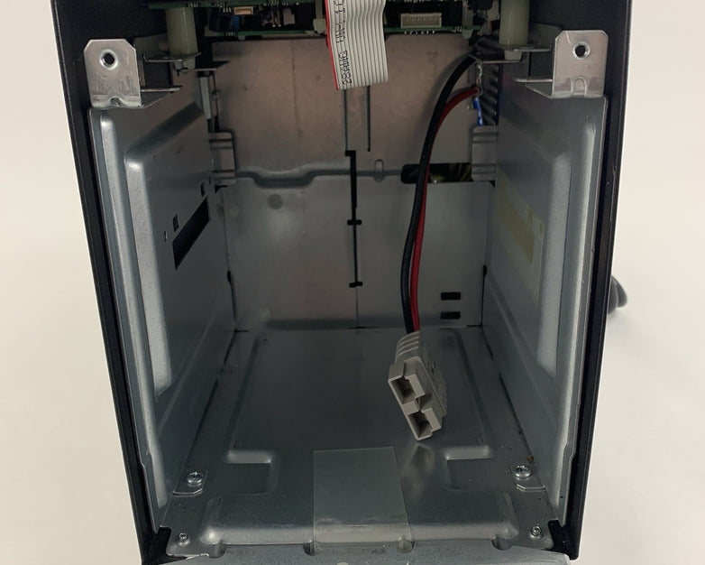 APC SMT1500 1500 120V 8 Outlet Battery Backup Power Supply Tested No Batteries