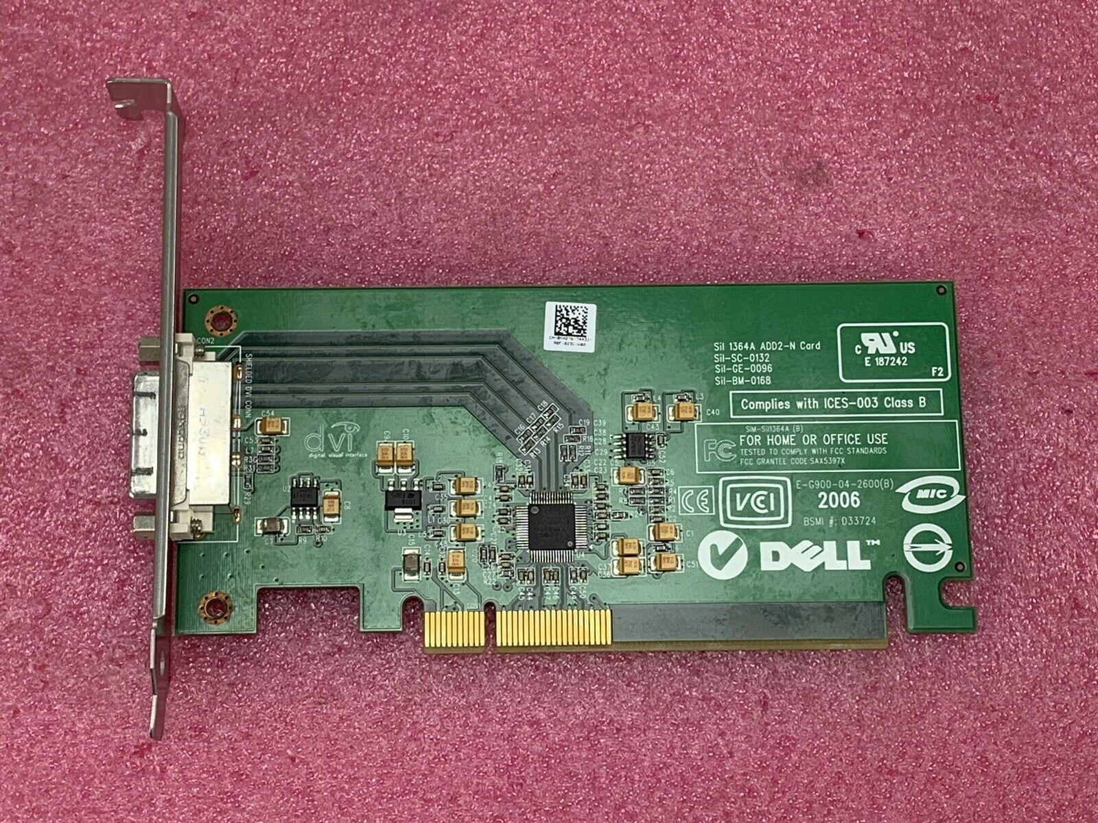 Dell DVI-D Video Card D33724 E-G900-04-2600(B) Full Height KH276