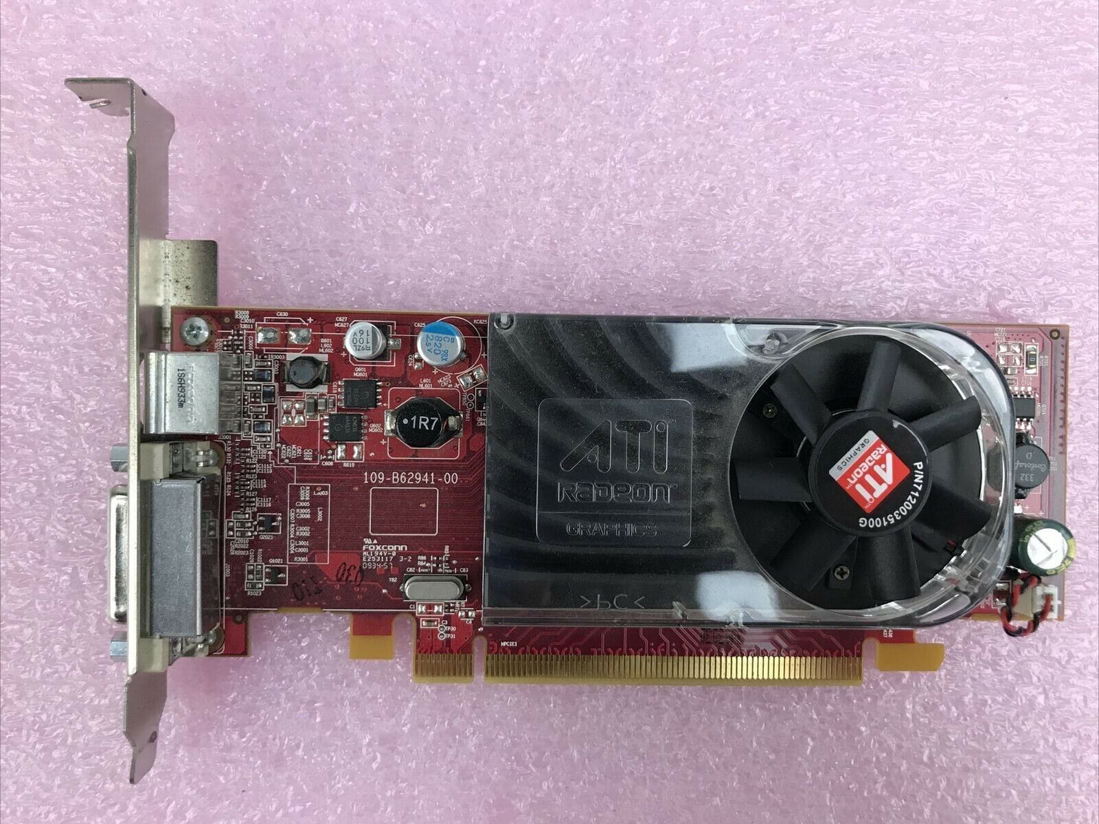 ATI Radeon HD 3450 PCIe Graphics Card AMD B629 Dell X398D DMS-59 (Lot of 2)