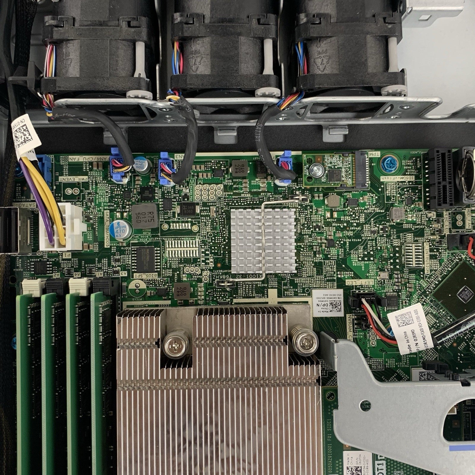 Dell PowerEdge OEMR R340 Server 1x E-2236 3.4 GHz 32 GB Ram H730P No OS No HDD15