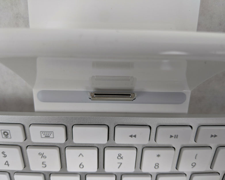 Apple iPad Keyboard Dock A1359 30-Pin 1st, 2nd Generation iPad Accessory