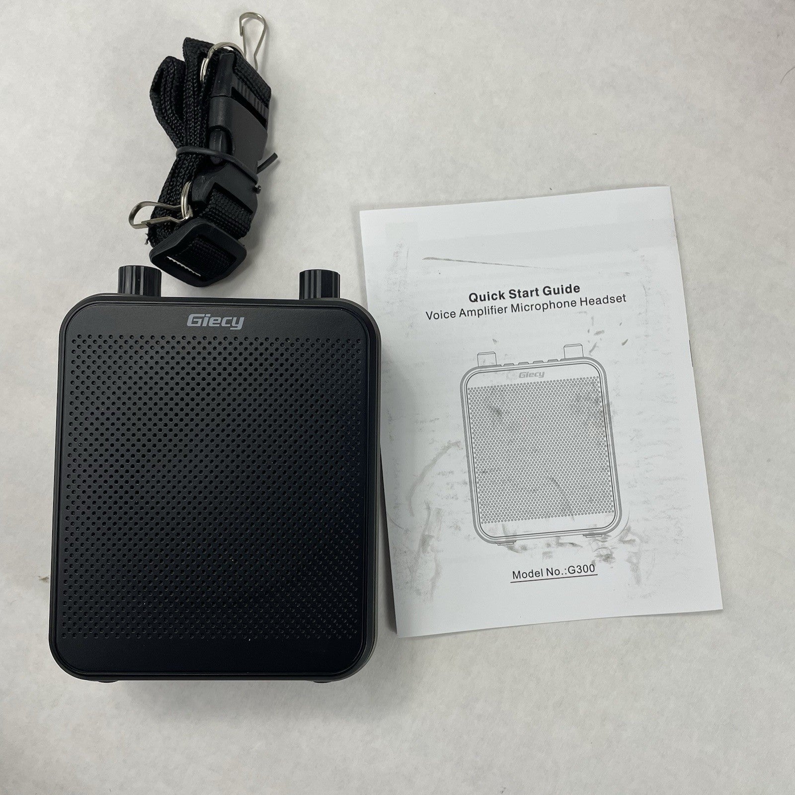 Giecy Portable 30W Voice Amplifier 2800mAh Large Capacity Rechargeable Battery