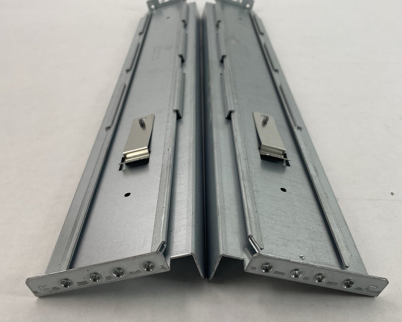 EMC Rack Mount Rail Kit 042-008-267 Mounting Rails Set