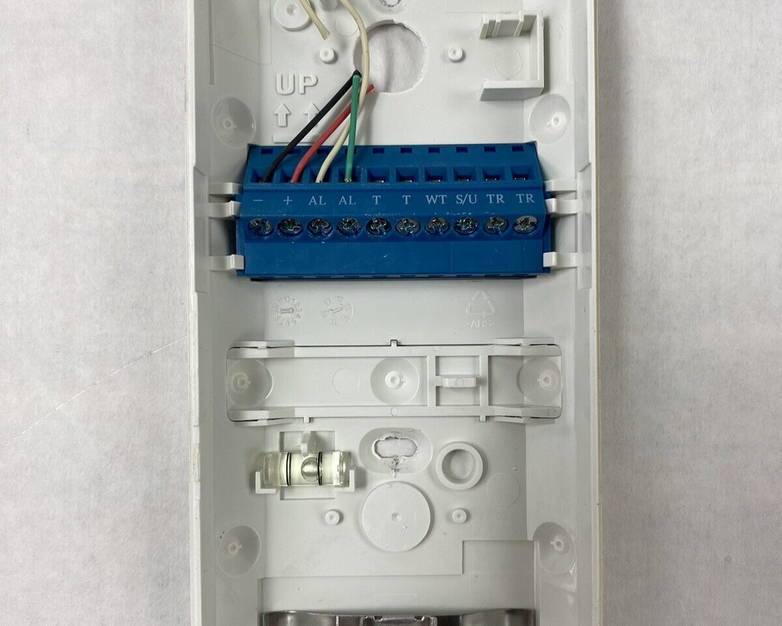 Bosch ISC-PDL1-WC30G Pro-Series Tritech Curtain Motion Detector