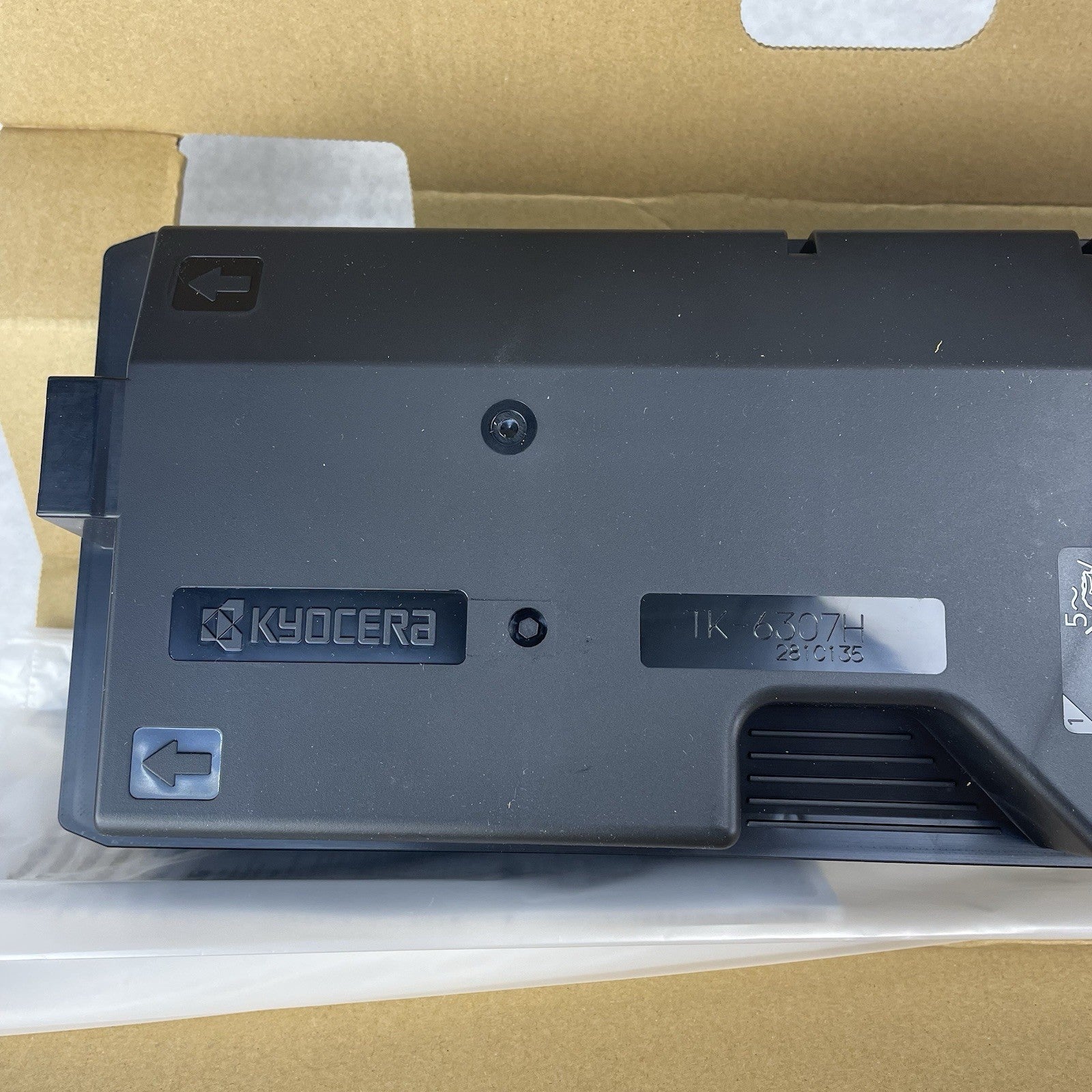 Kyocera TK-6307K Black Toner Cartridge 35K Pages, OEM-Open/Worn Box6