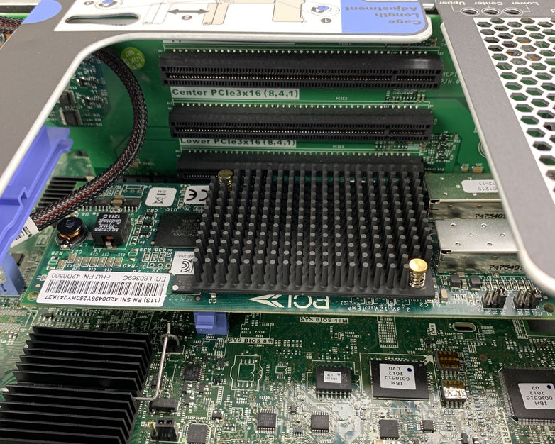 IBM System x3650 M4 Server  2x  E5-2640 2.5 GHz 32 GB RAM No OS No 2.5" HDD