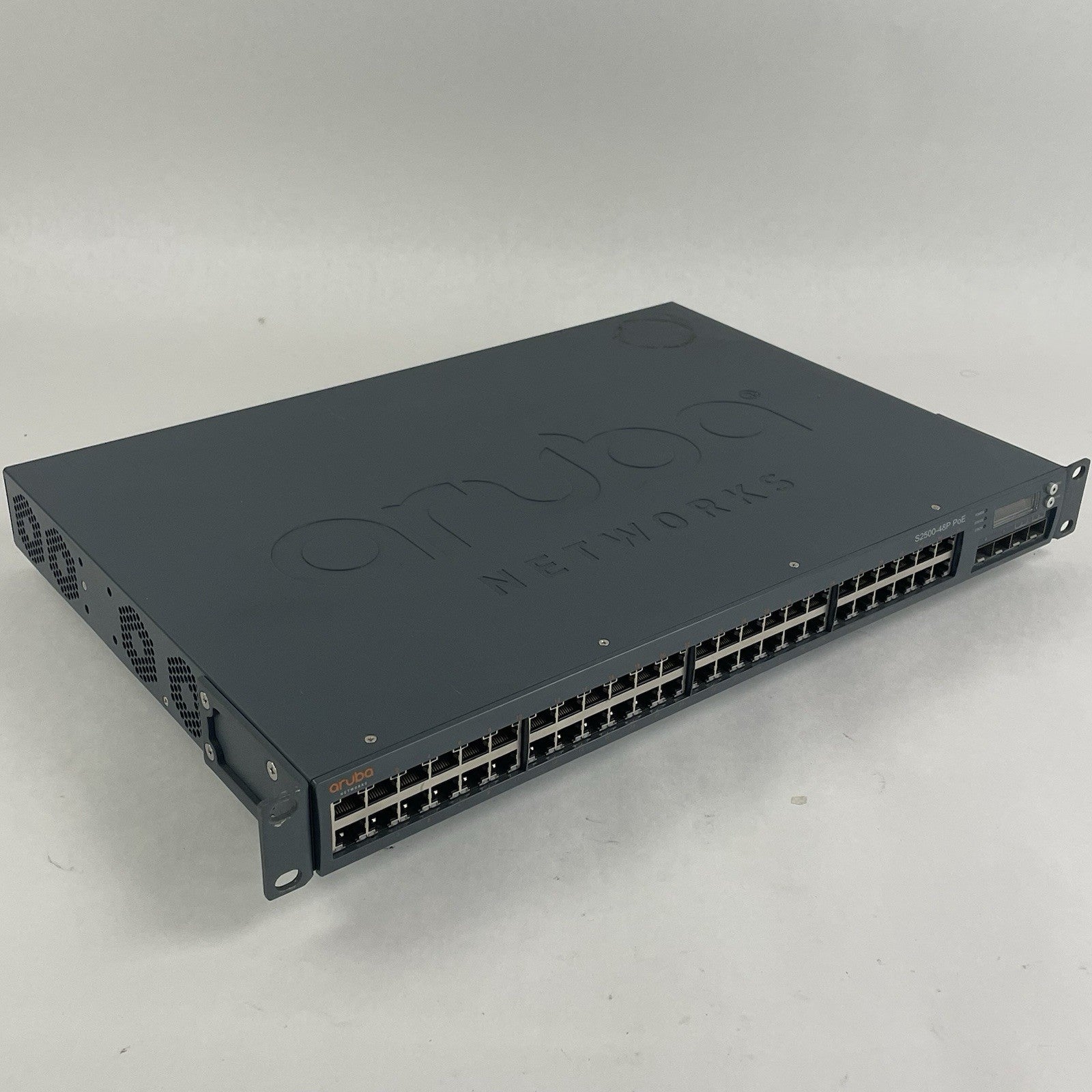 Aruba S2500-48P S2500-48P PoE Mobility Access Switch 48 Port0