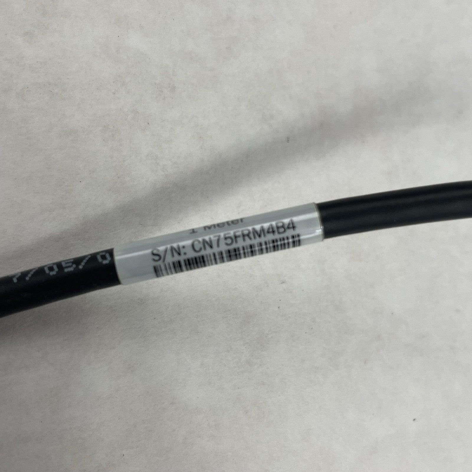 HPE Aruba Networks SFP+ Direct Attach Cable 1M J9281B 8121-1300