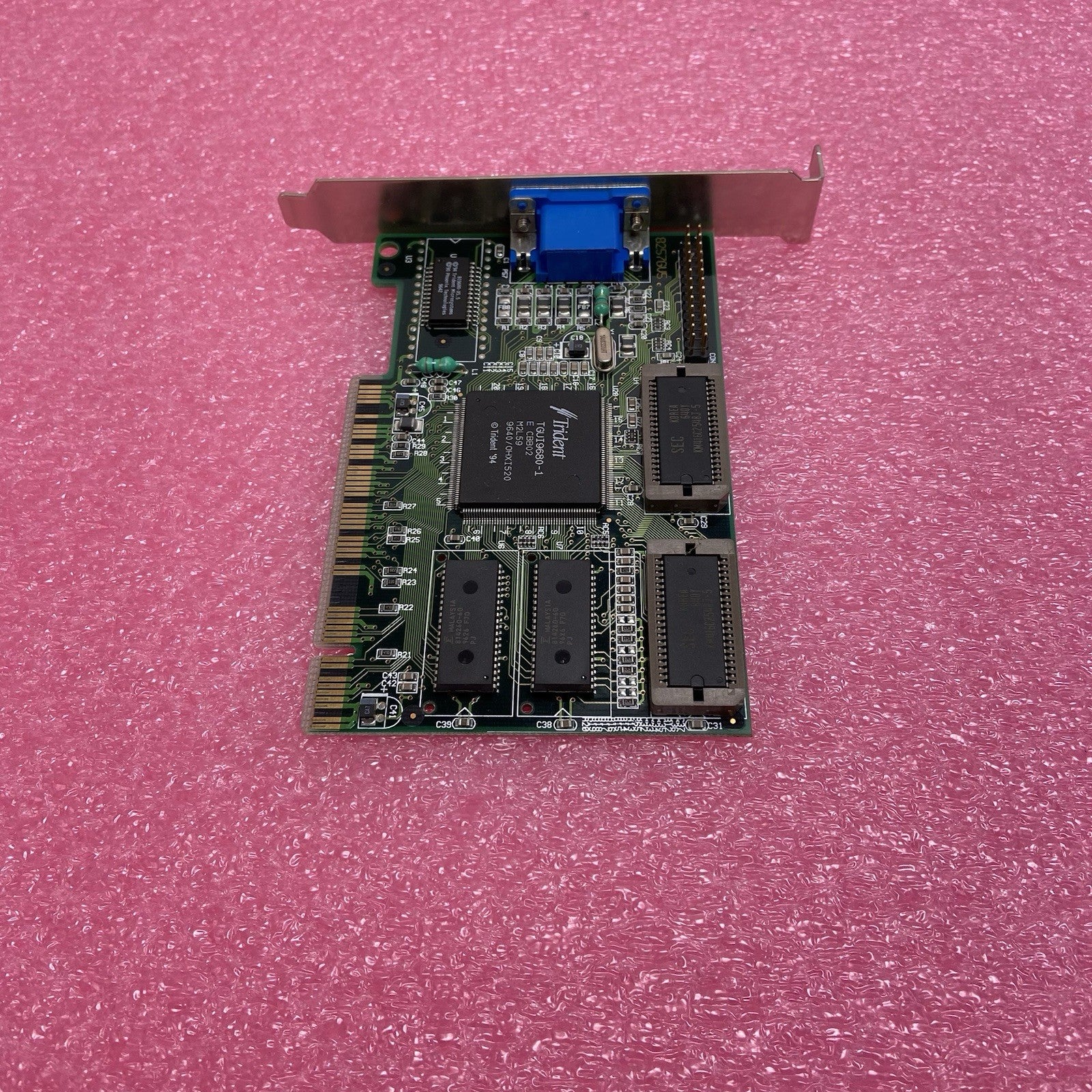 Jaton TVGA57PCI 4MB PCI Graphics Card1