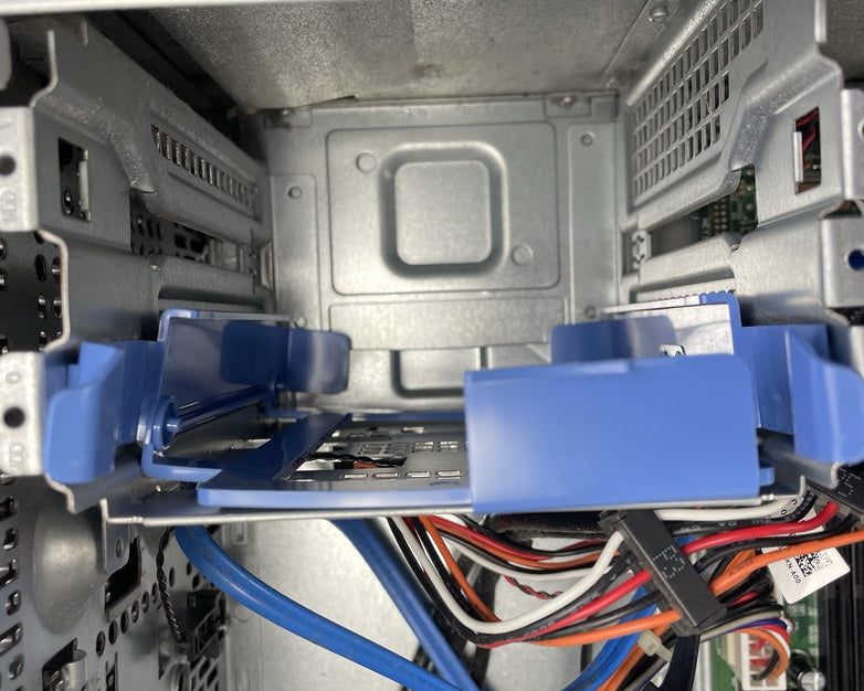 Dell Optiplex 7010 MT Intel Core i5-3470 3.20 GHz 4 GB Ram No HDD No OS