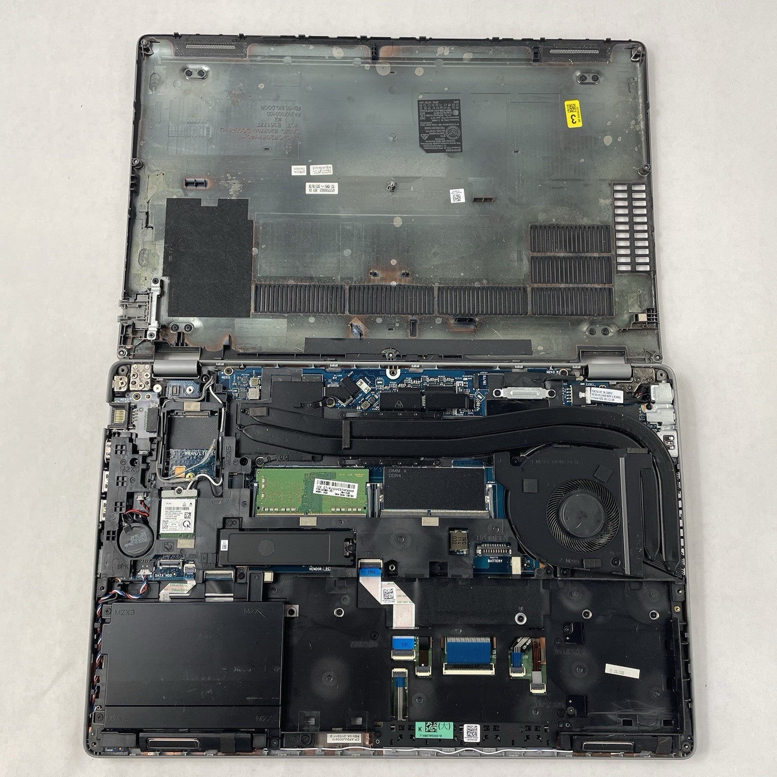 Dell Precision 3551 15.6" i7-10850H 2.70 GHz 8 GB RAM No SSD/OS/AC/Batt - READ18
