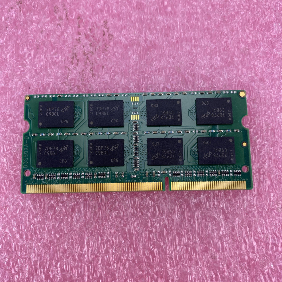 Crucial 4GB DDR3L-1600 Laptop Memory Ram CT51264BF160B.C16FPR2 - Lot of 24