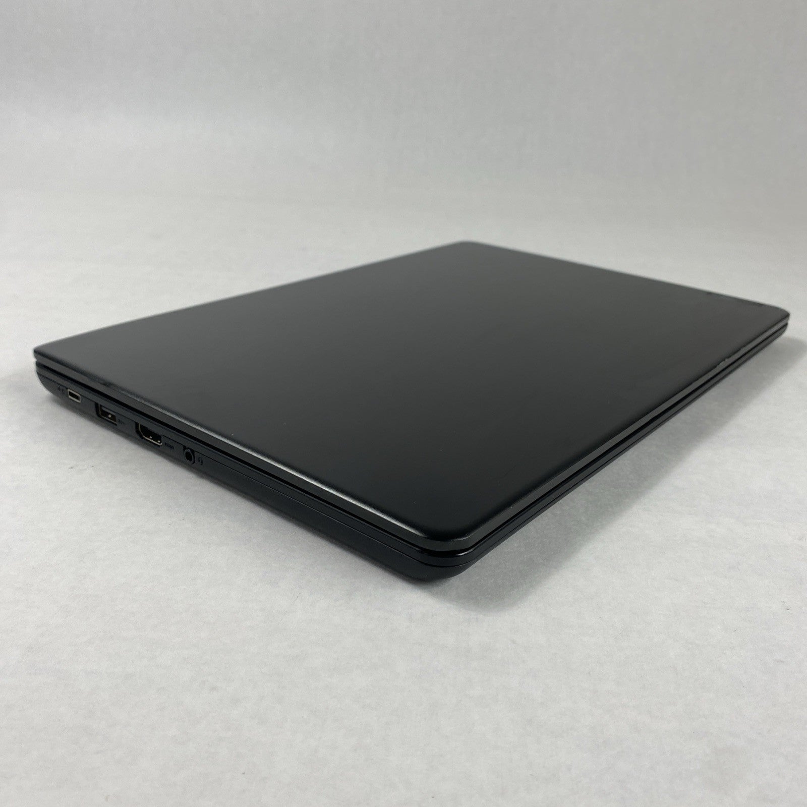 Lenovo IdeaPad 14w Gen 2 AMD 3015e 1.20GHz 4GB RAM 14.0" No HDD No OS