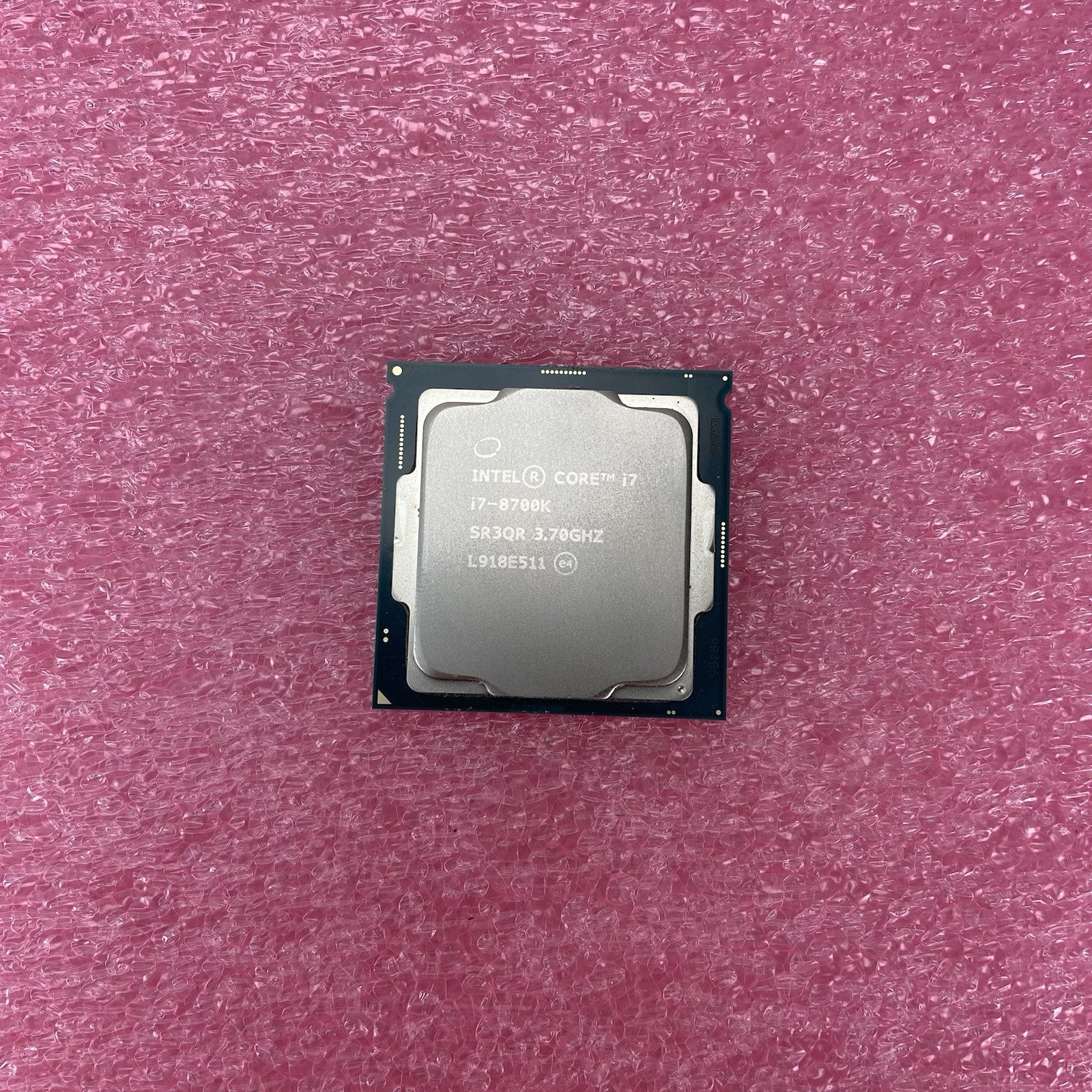 Intel Core i7-8700K SR3QR 3.7GHz Desktop CPU5