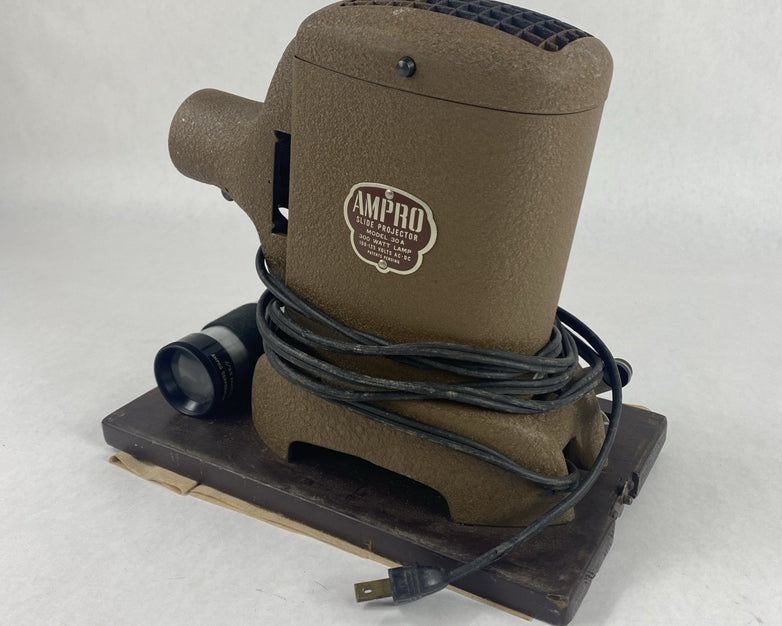 Ampro Slide Projector Model 30A Partial Test With Light Some Cord Showing