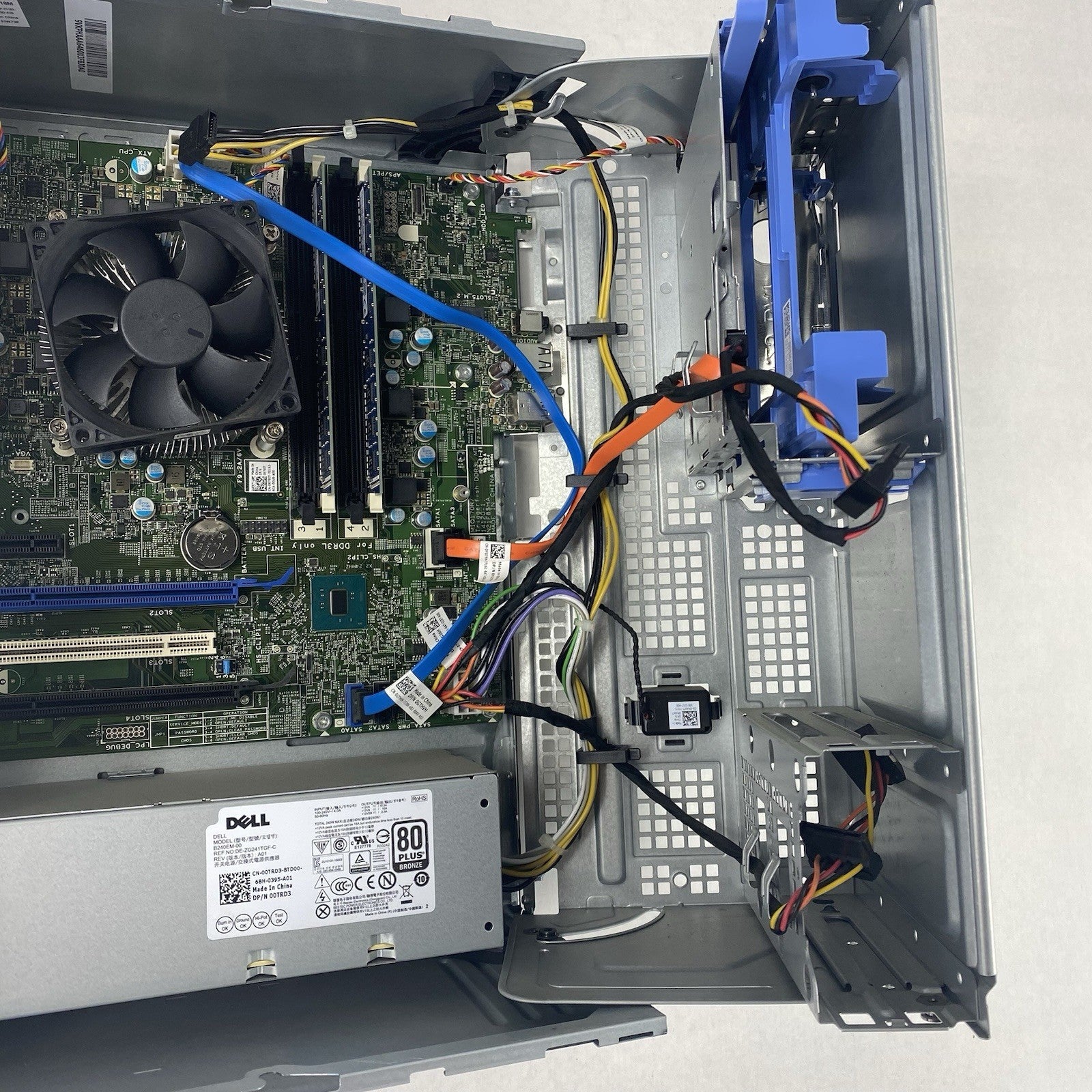 Dell OptiPlex 5040 DT Intel Core i7-6700 3.4GHz 8GB RAM No HDD No OS