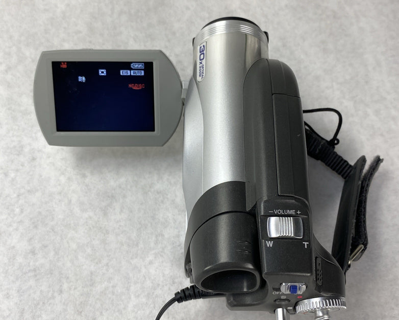 Panasonic VDR-D100 8cm Mini DVD Digital Camcorder - Parts or Repair