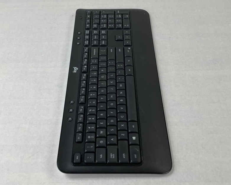 Lot of 4 Logitech K540 Y-R0012 Wireless Desktop Keyboard Power Tested No Dongle
